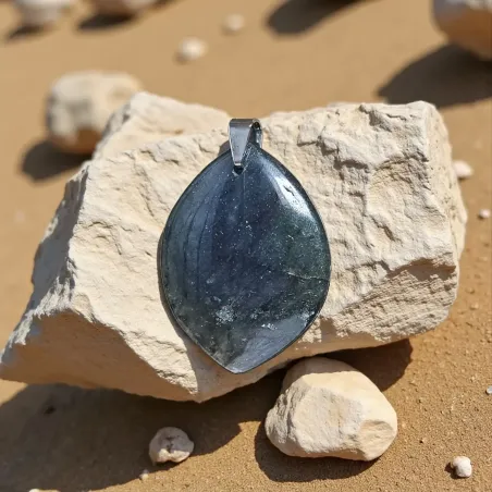 Pendentif en Labradorite Marquise – Intuition & Protection