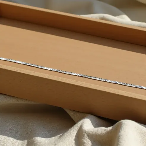 Chaîne Maille Vénitienne Carrée 45 cm – Argent 925 Élégant