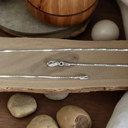 Chaîne Maille Vénitienne Carrée 45 cm – Argent 925 Élégant