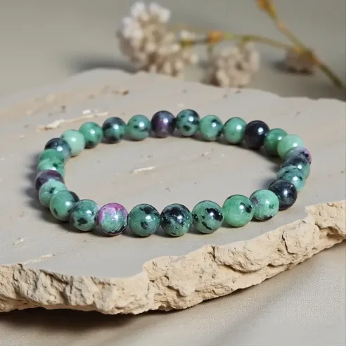 Bracelet en Rubis Zoïsite – Énergie, Passion & Transformation