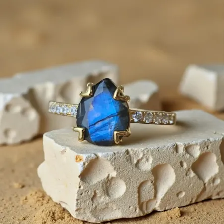 Bague Labradorite Goutte – Argent Doré & Protection Énergétique