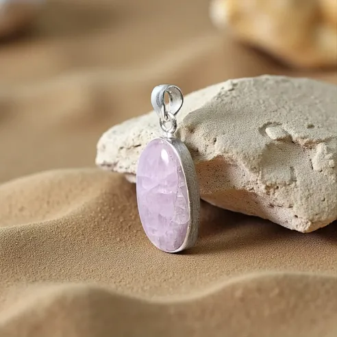 Pendentif en Kunzite ovale – Amour inconditionnel