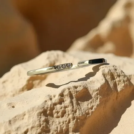 Bague pierre de lune – intuition & lumière intérieure dorée