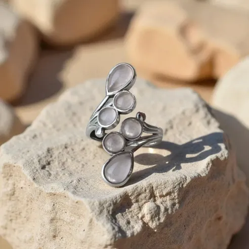 Bague Quartz Rose Gouttes – Amour de Soi & Douceur Émotionnelle