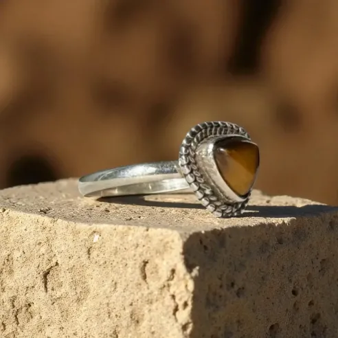 Bague Nina Œil de Tigre – Protection & Force Intérieure