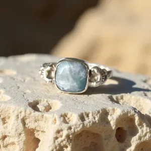 Bague Nora Émeraude – Amour & Régénération Émotionnelle