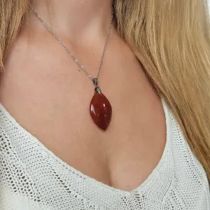 Pendentif Cornaline Marquise – Confiance et Énergie Vitale