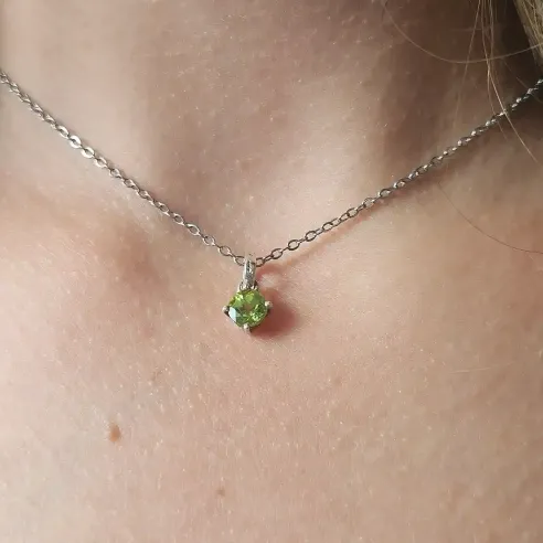 Pendentif Péridot Argent – Pierre de cœur et d’ancrage