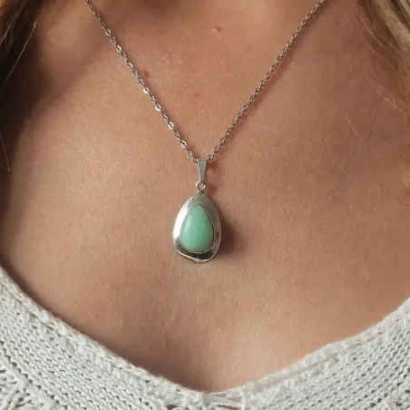 Pendentif en Jade goutte - symbole de paix et protection