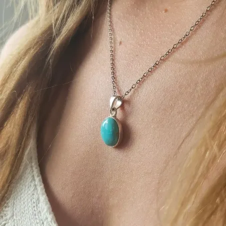Pendentif Turquoise Naturelle – Communication & Protection