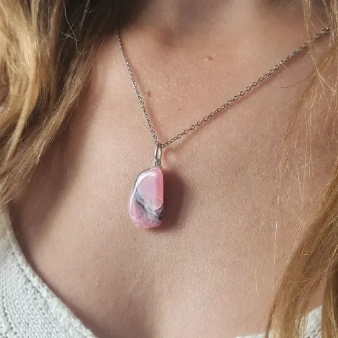 Pendentif en Rhodochrosite – Amour & Guérison du cœur