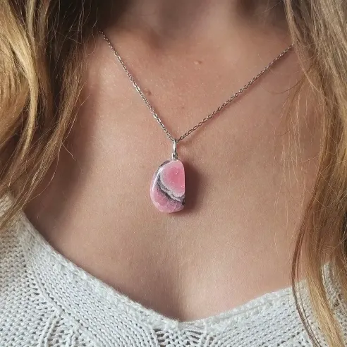 Pendentif en Rhodochrosite – Amour & Guérison du cœur