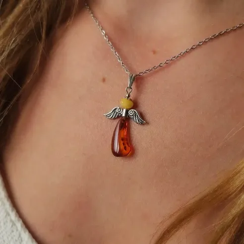 Pendentif Ange Ambre Argent – Douceur & Protection Divine