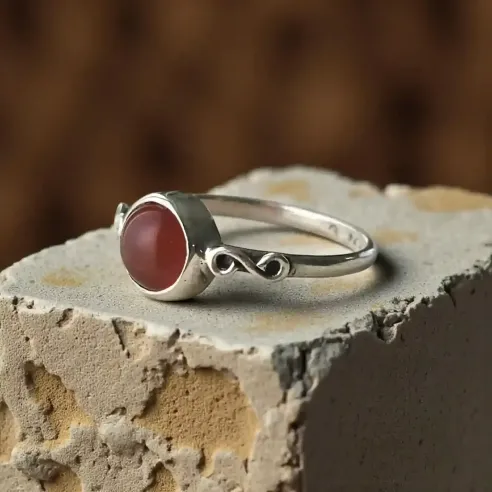 Bague Vesta Cornaline – Énergie Créative & Confiance en Soi