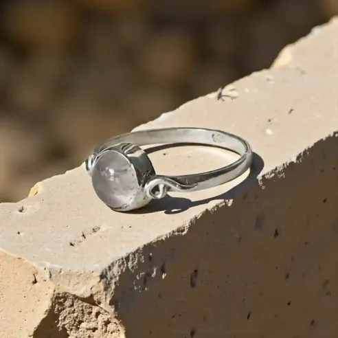 Bague Vesta Quartz Rose – Douceur Émotionnelle & Amour