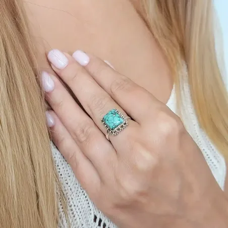 Bague Turquoise Isaya - Expression et protection vibratoire