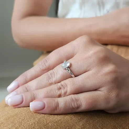 Bague Pierre de Lune Angel - Intuition et douceur sacrée