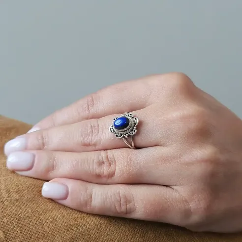 Bague Lapis Lazuli Juliette – Argent et expression sacrée