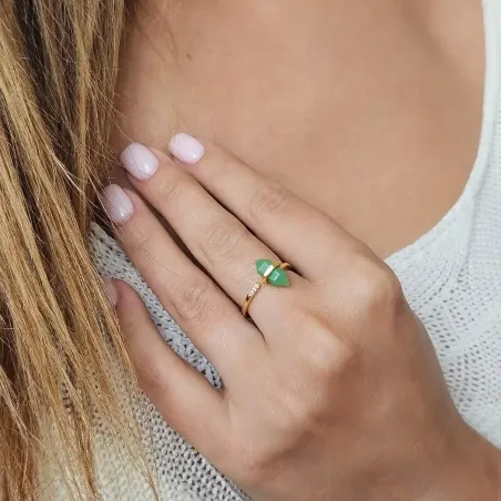 Bague Jade en Pointe – Argent plaqué or & énergie du cœur