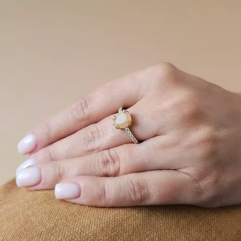 Bague Pierre de Soleil Goutte – Argent 925, éclat et énergie