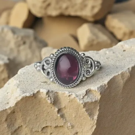 Bague Liriem Grenat – Force Intérieure & Vitalité Émotionnelle