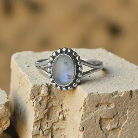 Bague Lior Pierre de Lune – Intuition & Harmonie Féminine