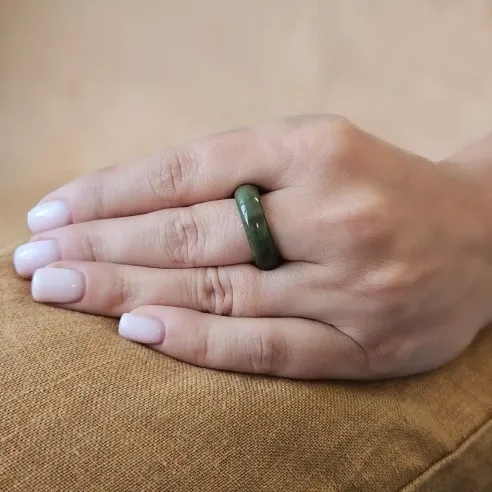 Anneau de Jade Naturel – chance & paix intérieure