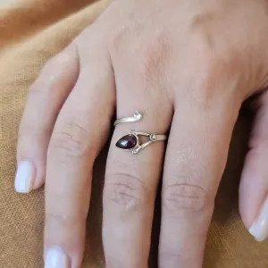 Bague grenat Mirel – Argent réglable - Ancrage & force douce