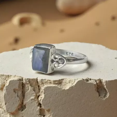 Bague Arwen Labradorite – Intuition & Protection Énergétique