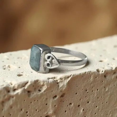 Bague Arwen Émeraude – Amour Sincère & Guérison Émotionnelle