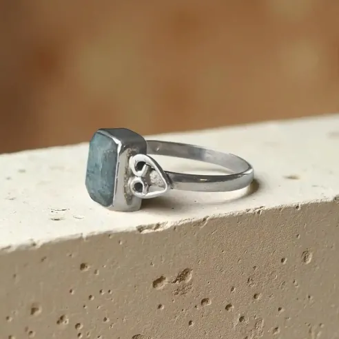 Bague Arwen Émeraude – Amour Sincère & Guérison Émotionnelle