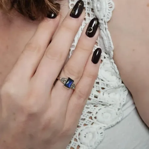 Bague Arwen Labradorite – Intuition & Protection Énergétique