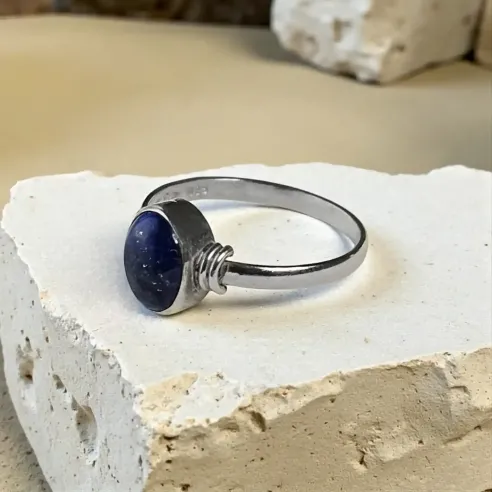 Bague Marisa Lapis Lazuli – Intuition, Vérité & Élégance