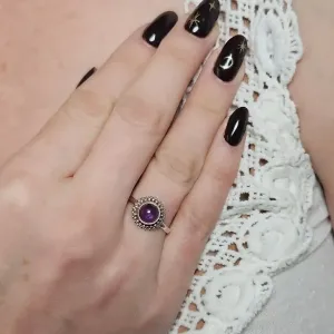 Bague Elariel Améthyste – Fleur d’Intuition & Harmonie Spirituelle