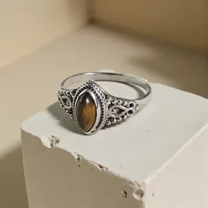 Bague Nolwenn Oeil de Tigre – Ancrage & Protection Énergétique