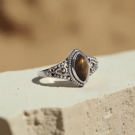 Bague Nolwenn Oeil de Tigre – Ancrage & Protection Énergétique