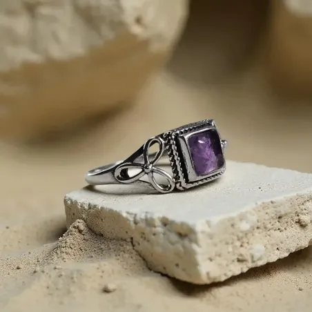 Bague Lysandre Améthyste – Intuition, Sérénité & Protection