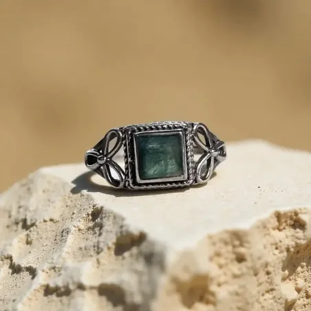 Bague Lysandre Émeraude – Cœur Ouvert, Amour & Renouveau