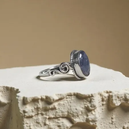 Bague Sylvestre Saphir – Sagesse, Concentration & Clarté Mentale