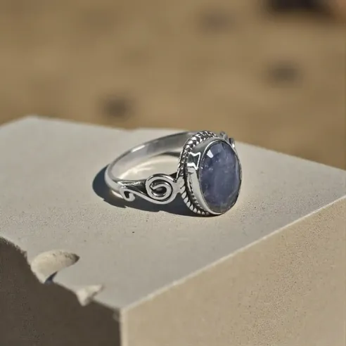 Bague Sylvestre Saphir – Sagesse, Concentration & Clarté Mentale