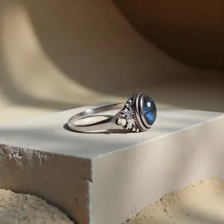 Bague Nyra Labradorite – Intuition & Bouclier Protecteur