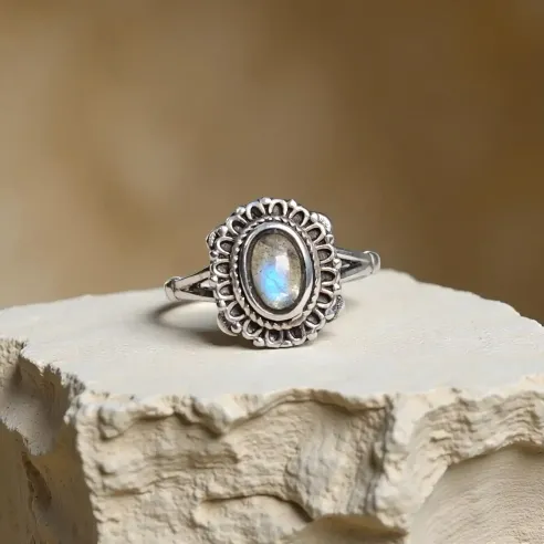 Bague Rosëa Labradorite – Fine Rosace & Protection Intuitive