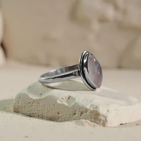 Bague Marquise Quartz Rose – Tendresse & Énergie du Cœur