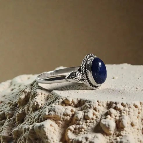 Bague Apolline Lapis Lazuli – Intuition, Vérité & Élégance