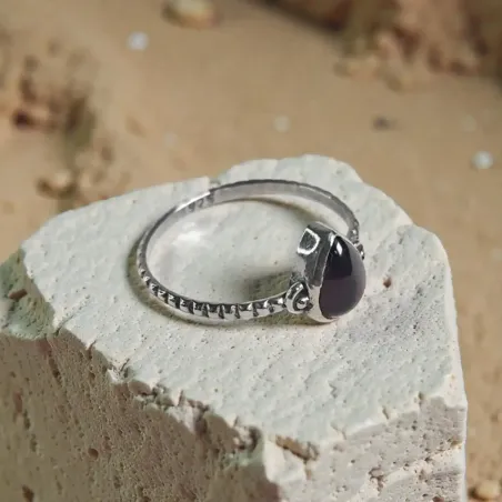 Bague Naïra Grenat – Énergie Vitale & Ancrage Émotionnel