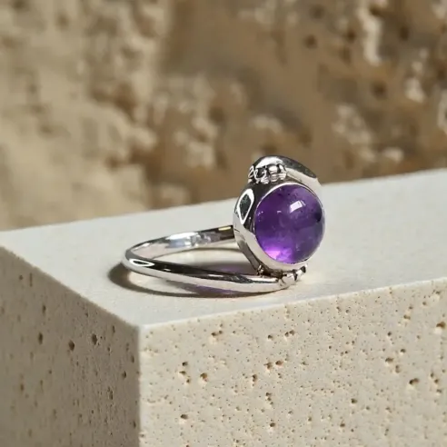 Bague Cléo Améthyste – Intuition & Sérénité Émotionnelle