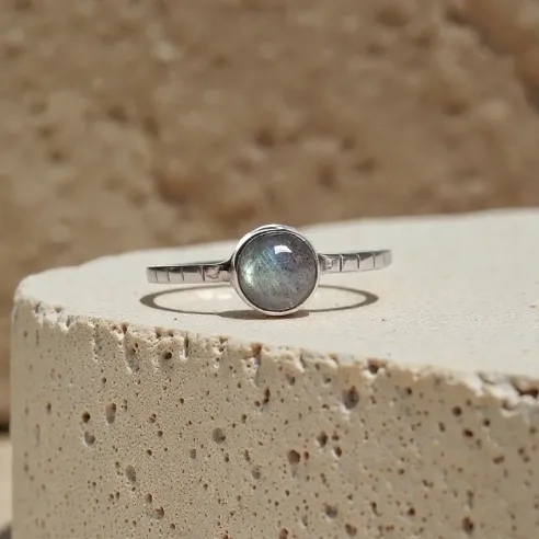 Bague Eleanor Labradorite – Intuition & Bouclier Protecteur