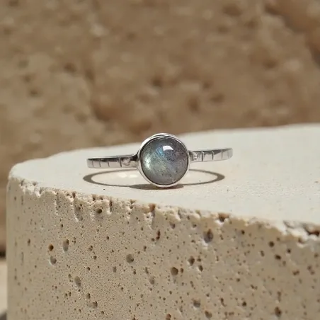 Bague Eleanor Labradorite – Intuition & Bouclier Protecteur