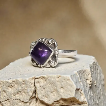 Bague Eron Améthyste – Calme Intérieur & Intuition