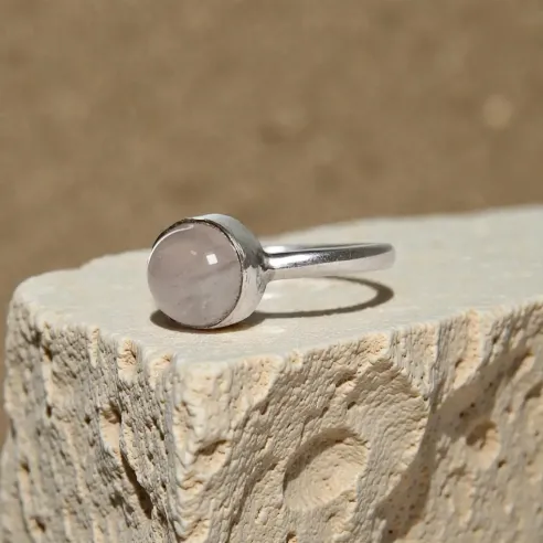 Bague Evy Quartz Rose – Douceur & Amour de Soi